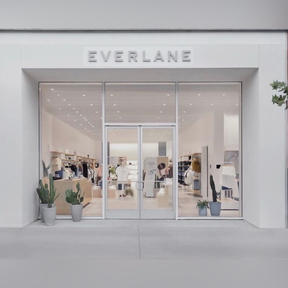 🥳✨LIKE TO BE NOTIFIED WHEN IM LIVE✨🥳🔥Madewell+J.Crew Clearout🔥+MORE!!! - Picture 3 of 5